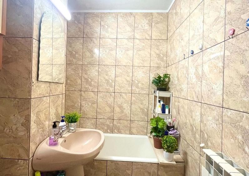 Vand apartament 2 camere - 11