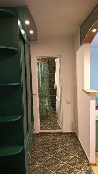 Garsonieră decomandată în Băneasa
