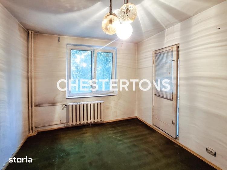 Apartament cu 3 camere semidecomandat în Pantelimon
