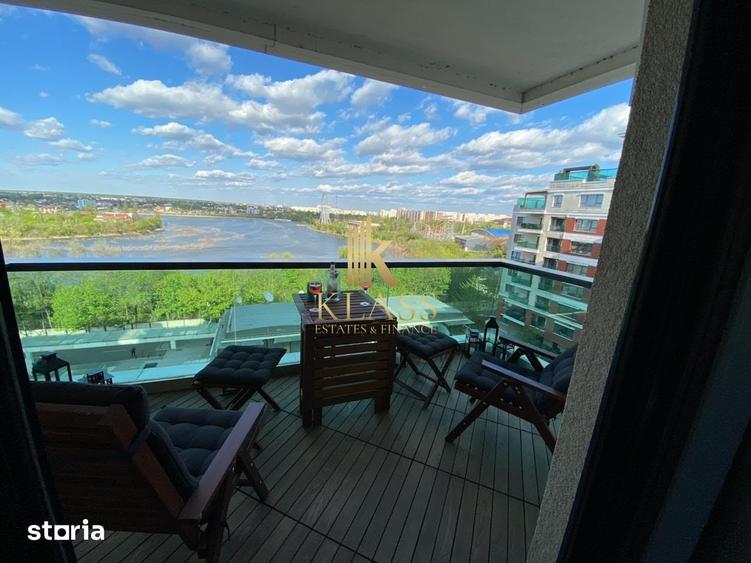 Apartament cu 4 camere decomandat în Tei