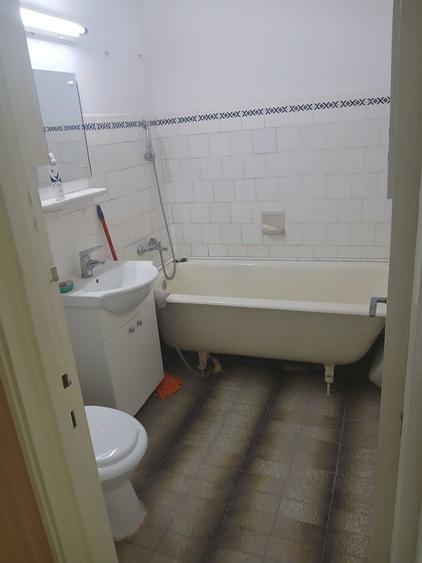 Vanzare apartament 2 camere semidecomandate in Constanta, cartier Tomis 2 - 6