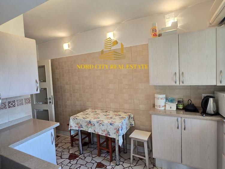 Apartament cu 3 camere semidecomandat în Titulescu
