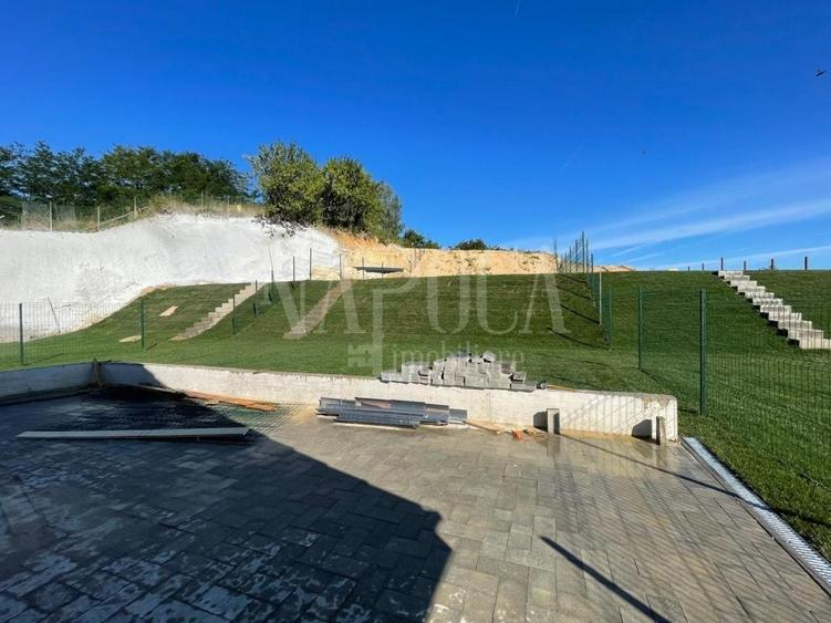 Casă individuală cu 4 camere cu Canalizare în Feleacu
