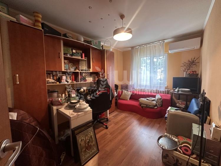 Apartament cu 3 camere semidecomandat, mobilat în Mănăștur