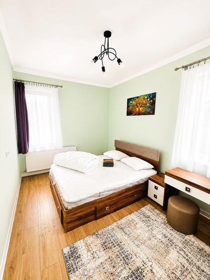 Apartament cu 2 camere decomandat în Livezeni