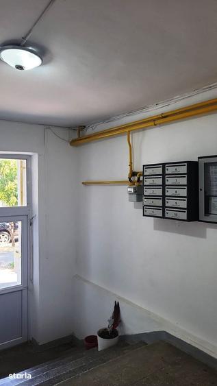 Apartament cu 3 camere decomandat în Dorobanți 2