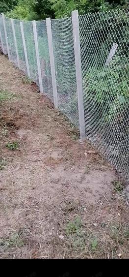 Casă cu 4 camere în Budănești