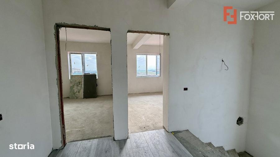 Duplex cu 5 camere de 128 mp utili si teren de 410 mp, zona Giarmata V - 11