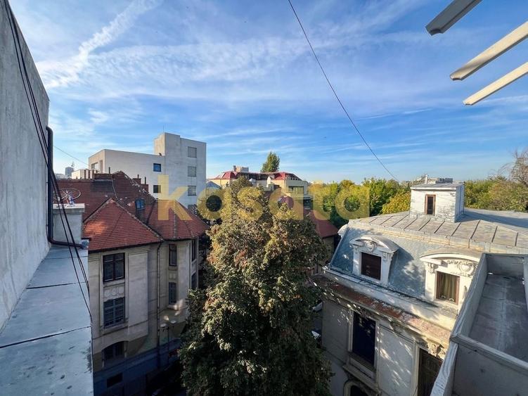 Apartament cu 3 camere decomandat în Dacia