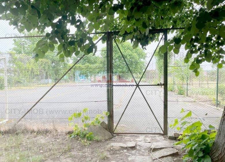 Casă individuală cu 7 camere cu Canalizare în Ghermănești