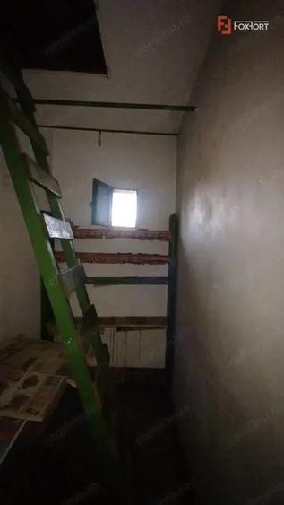Casă cu 4 camere cu Teren 1390 Mp în Calea Urseni