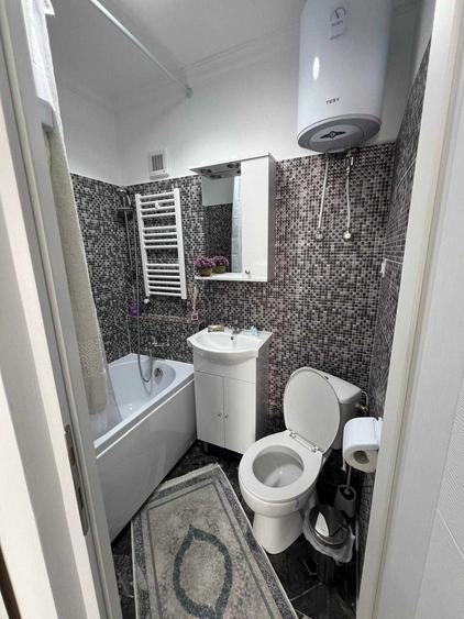 Apartament semidecomandat în Central