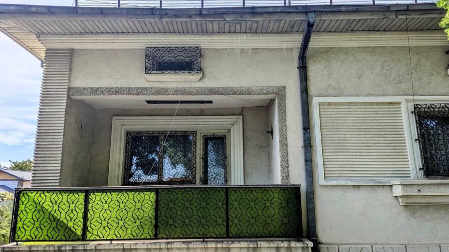 Casă cu 4 camere în Copou