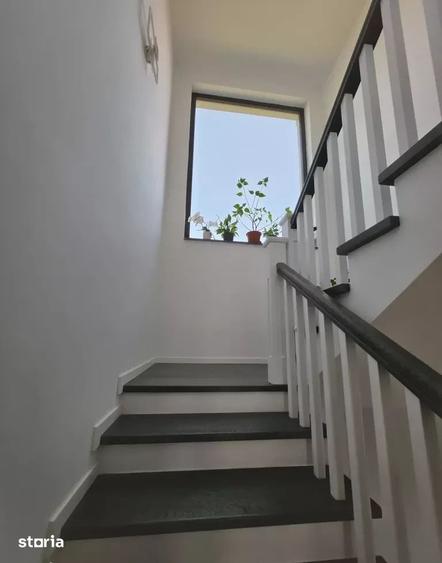 Casa individuala de vanzare cu 4 camere, amplasata pe un teren de 412 - 15