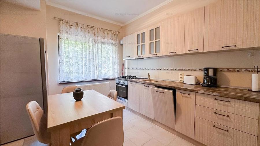 Apartament 2 camere | 2 locuri parcare | Curte | Central - 10