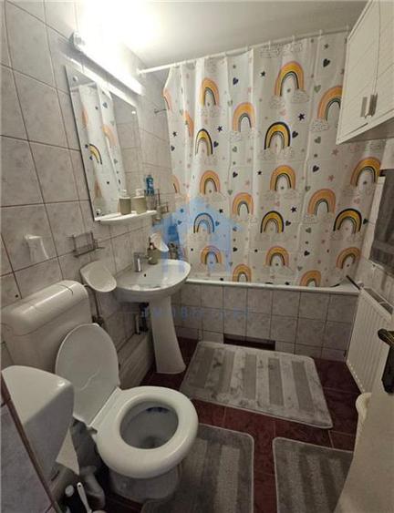 Apartament cu 2 camere decomandat în Zorilor