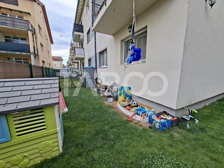 Apartament cu 3 camere decomandat, mobilat în Turnișor