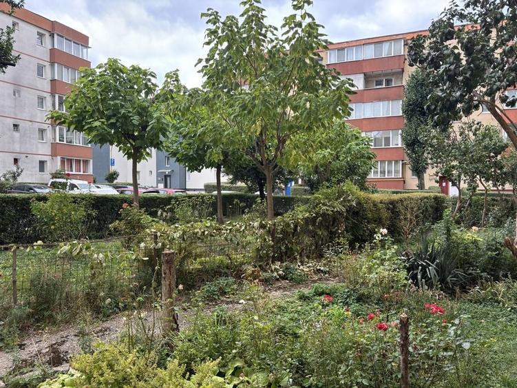 Apartament cu 2 camere în Astra