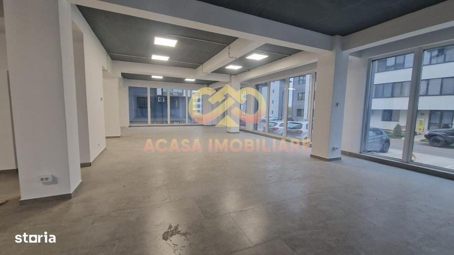 Spațiu comercial, de 277 mp, în Miroslava