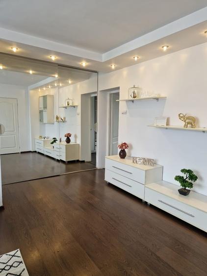 Apartament cu 2 camere semidecomandat în Ultracentral