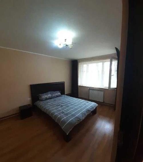 Apartament cu 3 camere semidecomandat în Ipotești