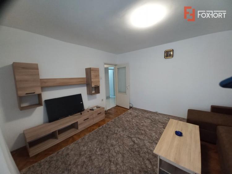 Apartament cu 3 camere decomandat, mobilat în Dorobanților