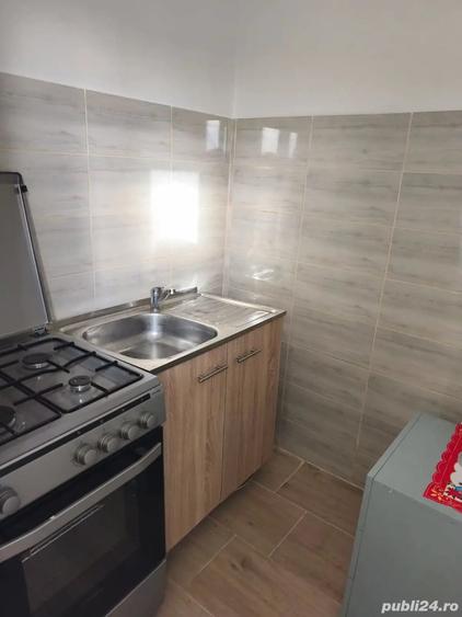 Apartament cu 3 camere decomandat în Muncii