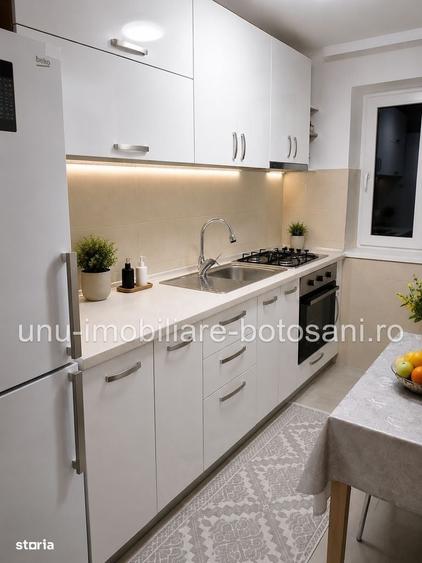 Apartament cu 2 camere semidecomandat în Central