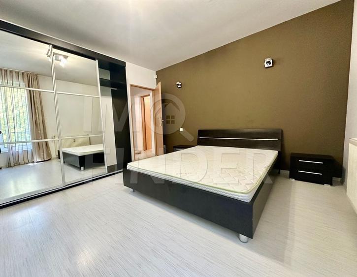Apartament cu 2 camere semidecomandat, mobilat în Zorilor