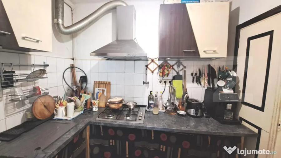 Casă cu 5 camere cu Teren 1350 Mp în Hălchiu
