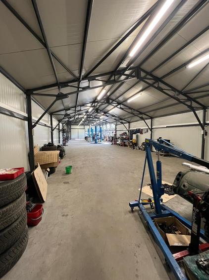 Spațiu industrial, de 500 mp, în Mintia
