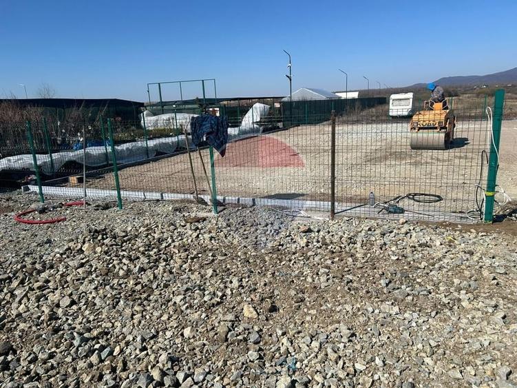 Teren agricol intravilan de 2810 mp, în Recea