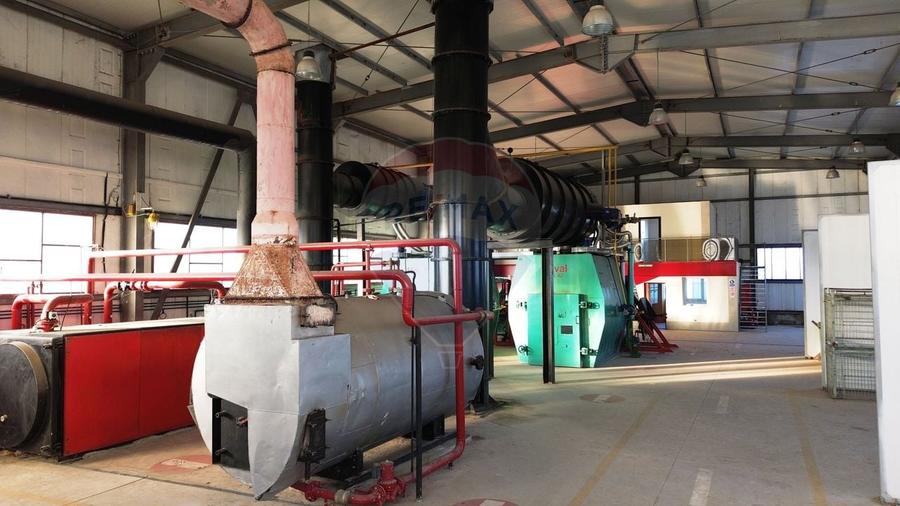 Spațiu industrial, de 600 mp, în Port