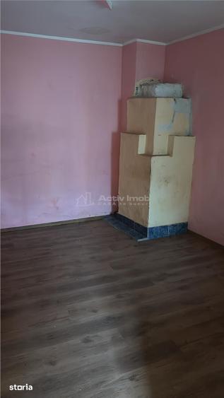 Casă cu 3 camere cu Teren 275 Mp în Central
