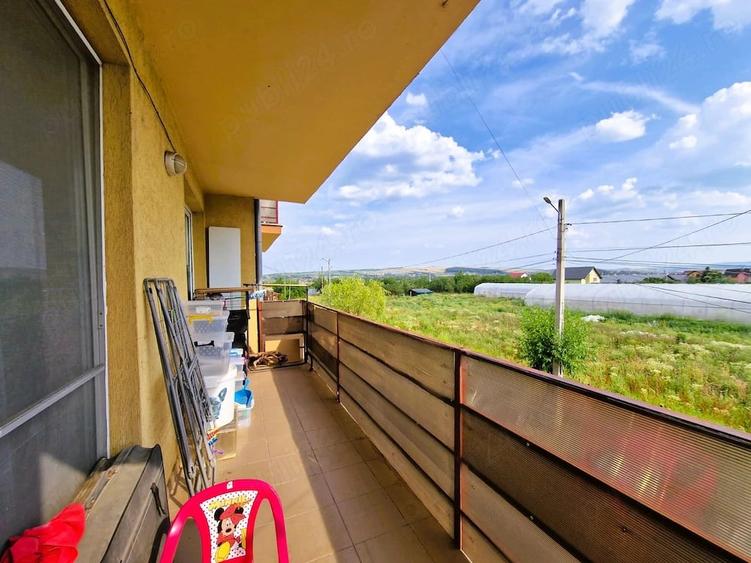 Apartament cu 3 camere semidecomandat în Apahida