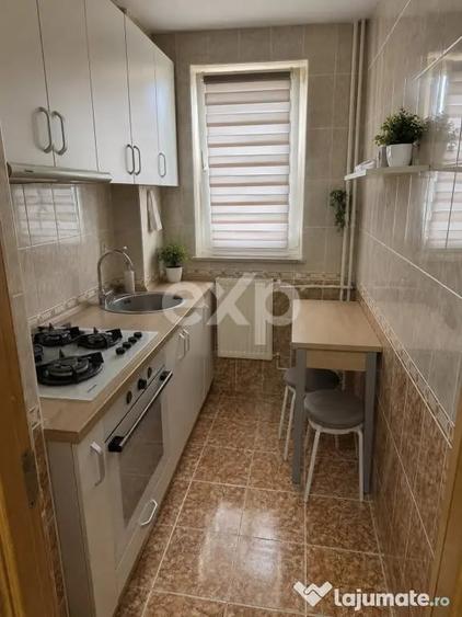 Apartament cu 2 camere decomandat în Trivale