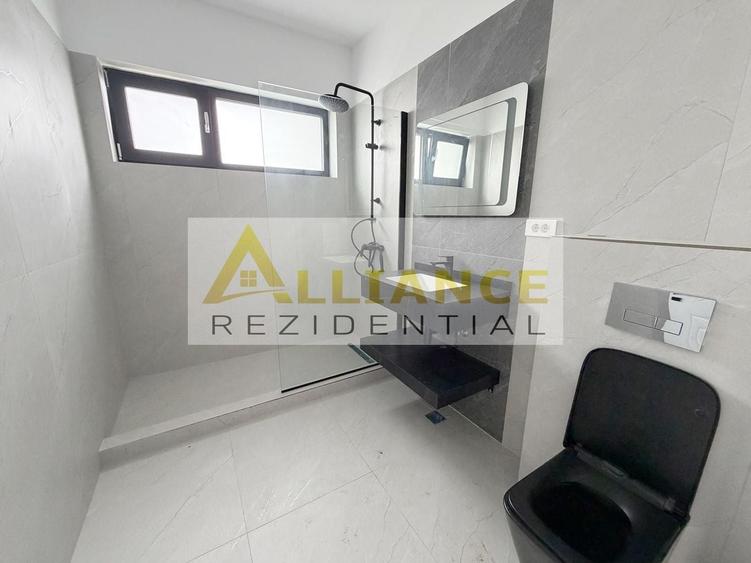 Casă individuală cu 4 camere cu Canalizare în Berceni