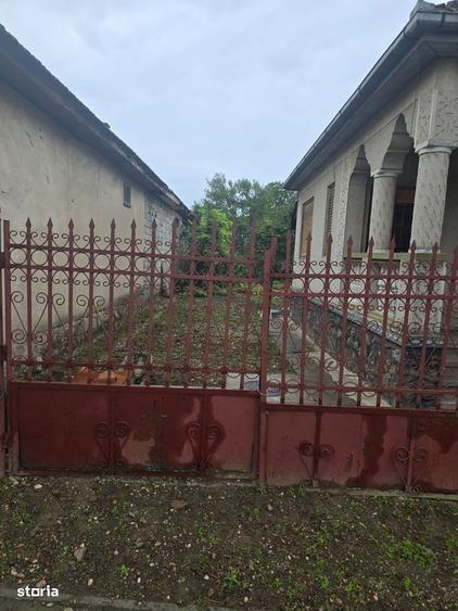 Casă cu 3 camere în Botiz