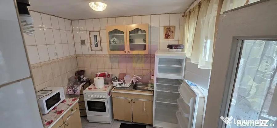 Casă cu 5 camere cu Teren 330 Mp în Slobozia