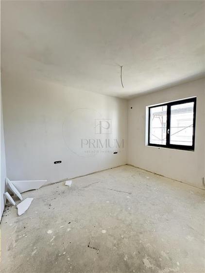 Apartament cu 2 camere semidecomandat în Giroc