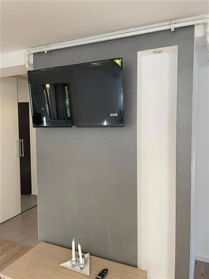 Apartament cu 3 camere semidecomandat în Foișorul de Foc