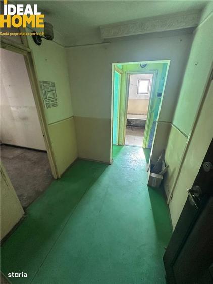 Apartament cu 2 camere decomandat în Nicolina