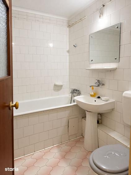 Apartament cu 2 camere decomandat în Crângași