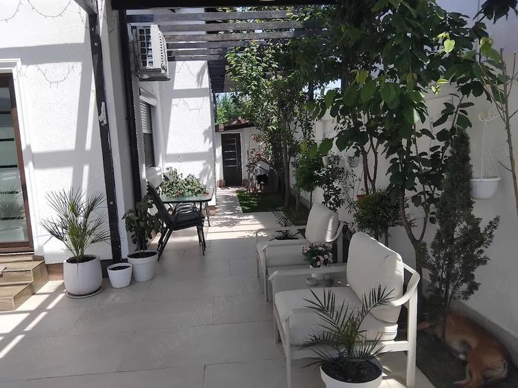 Casă cu Teren 200 Mp în Sud