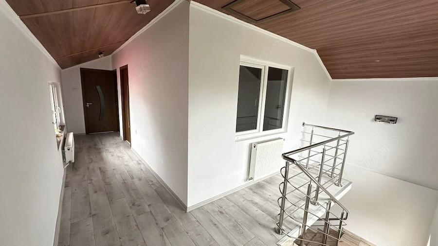 Casă cu 3 camere cu Teren 1397 Mp în Ștefănești