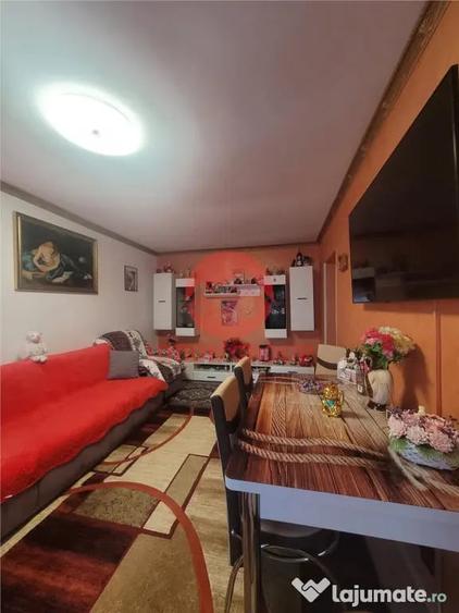 Casă cu 3 camere cu Teren 236 Mp în Central