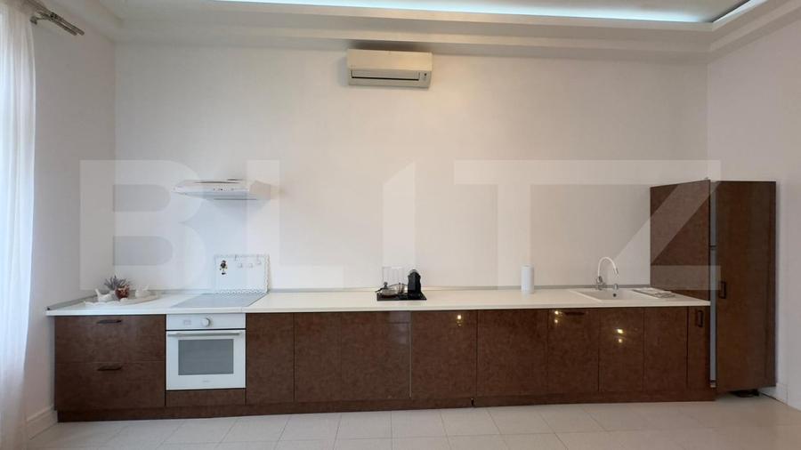 Apartament cu 3 camere decomandat, mobilat în Fabric