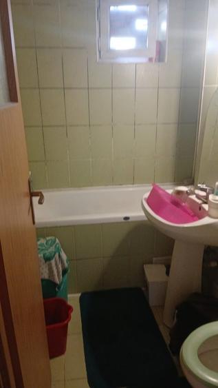 Apartament cu 2 camere în Craiovei