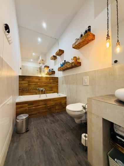 Casă individuală cu 5 camere cu Teren 1600 Mp în Cetate