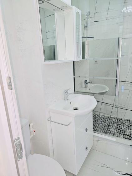 Apartament cu 3 camere în Obor